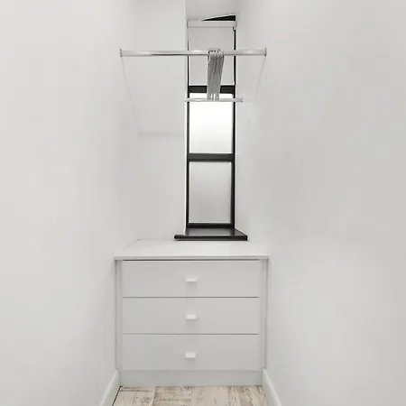 Mag-a-zine Loaded - 2bdr - Centre - Sleeps 5 Apartment *